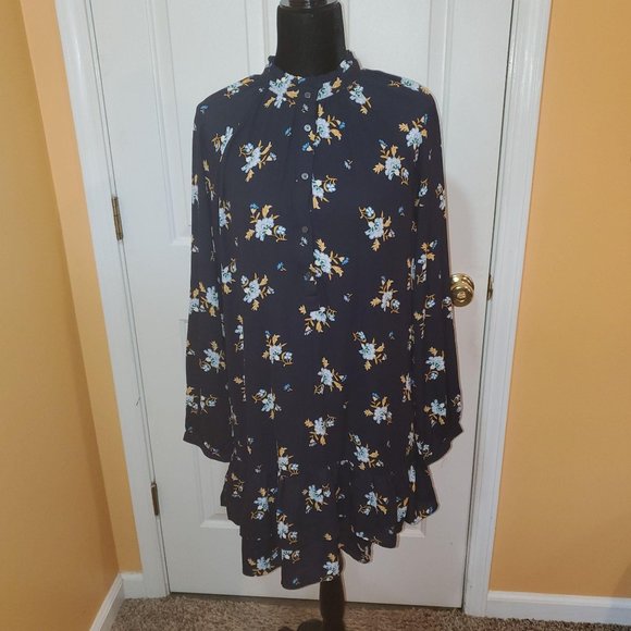LOFT Floral Dress - Picture 1 of 8